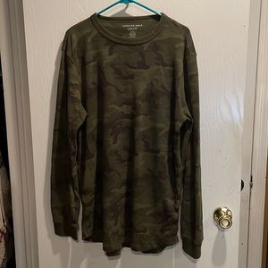 American Eagle thermal shirt